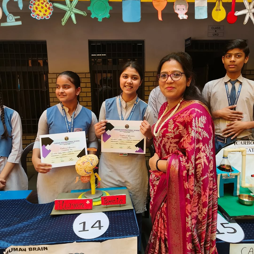 Top 8 shining stars (Science Exibition)